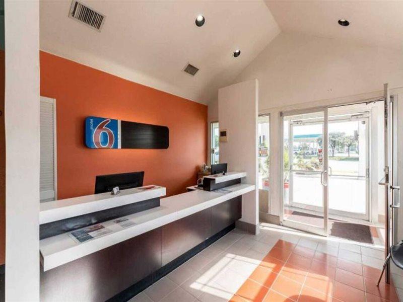 Motel 6 Seguin Tx 外观 照片