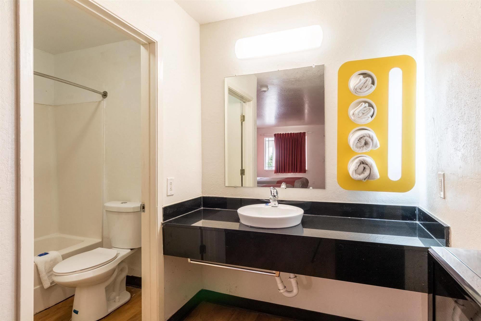 Motel 6 Seguin Tx 外观 照片
