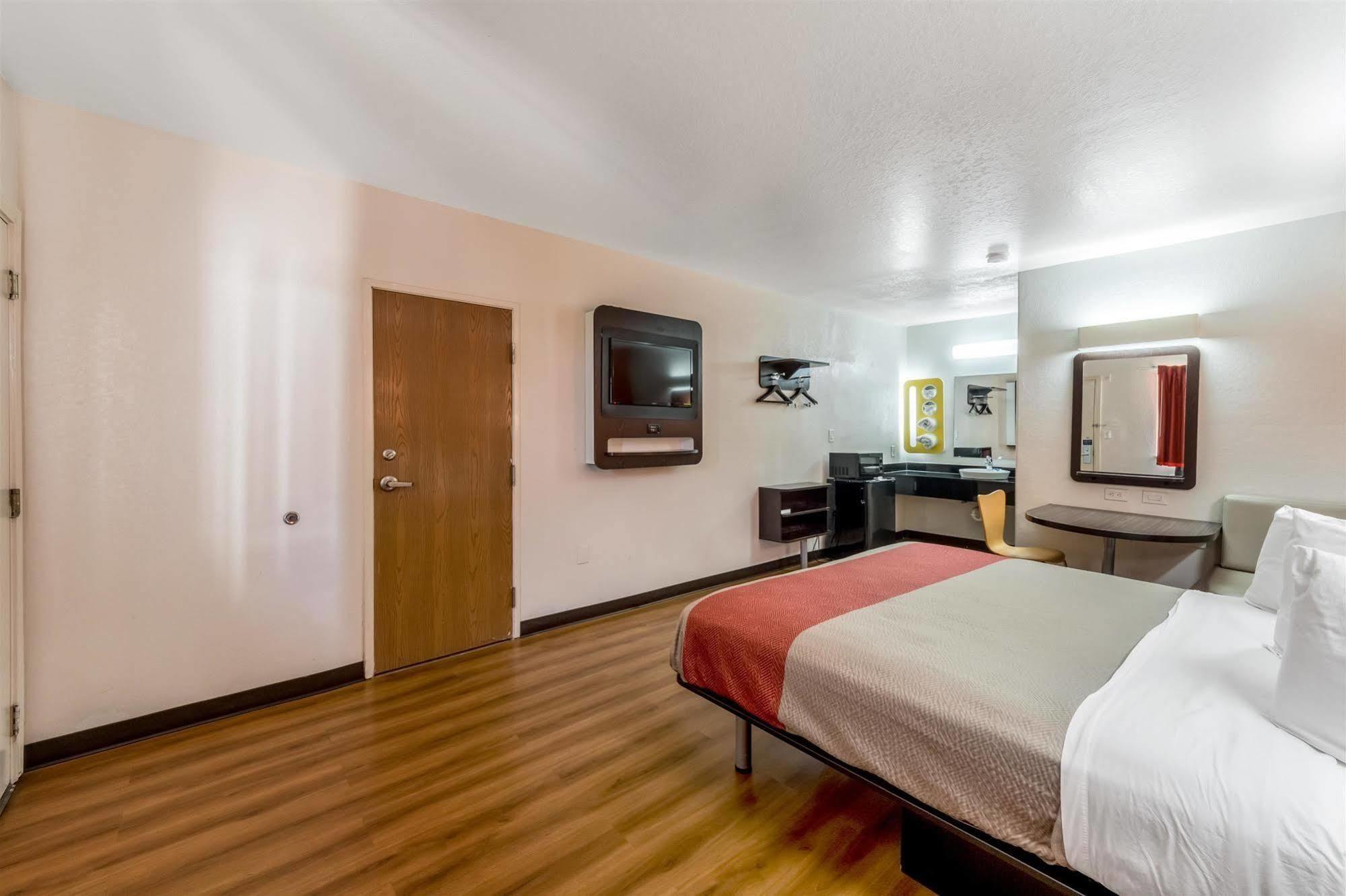 Motel 6 Seguin Tx 外观 照片