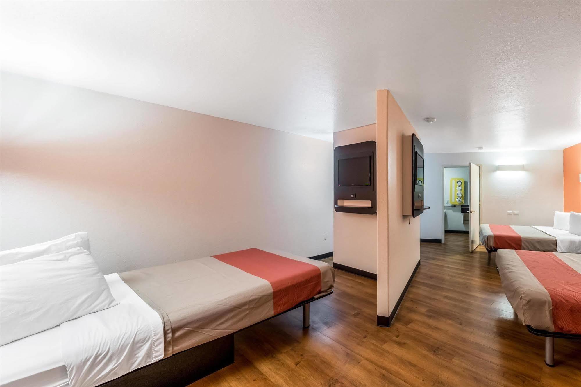 Motel 6 Seguin Tx 外观 照片