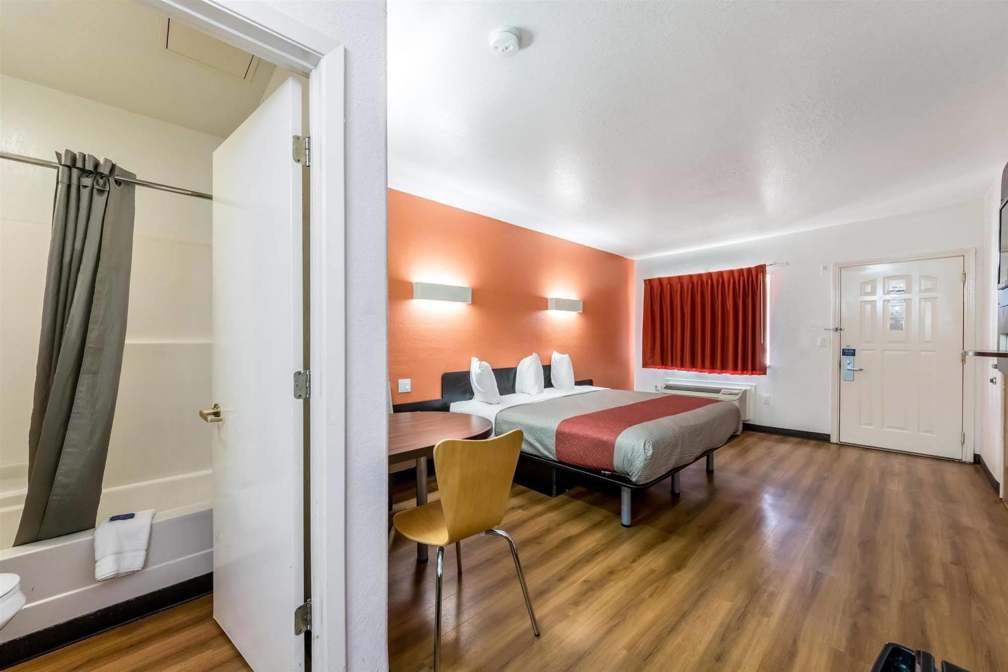Motel 6 Seguin Tx 外观 照片
