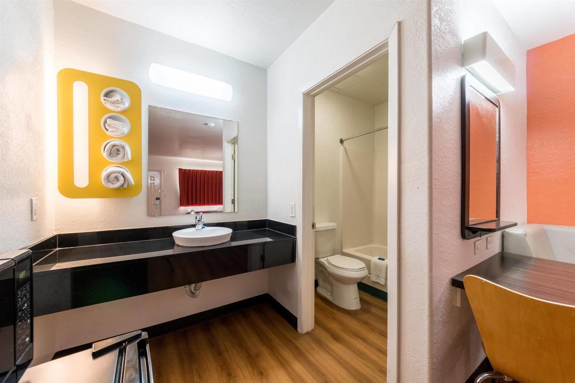 Motel 6 Seguin Tx 外观 照片