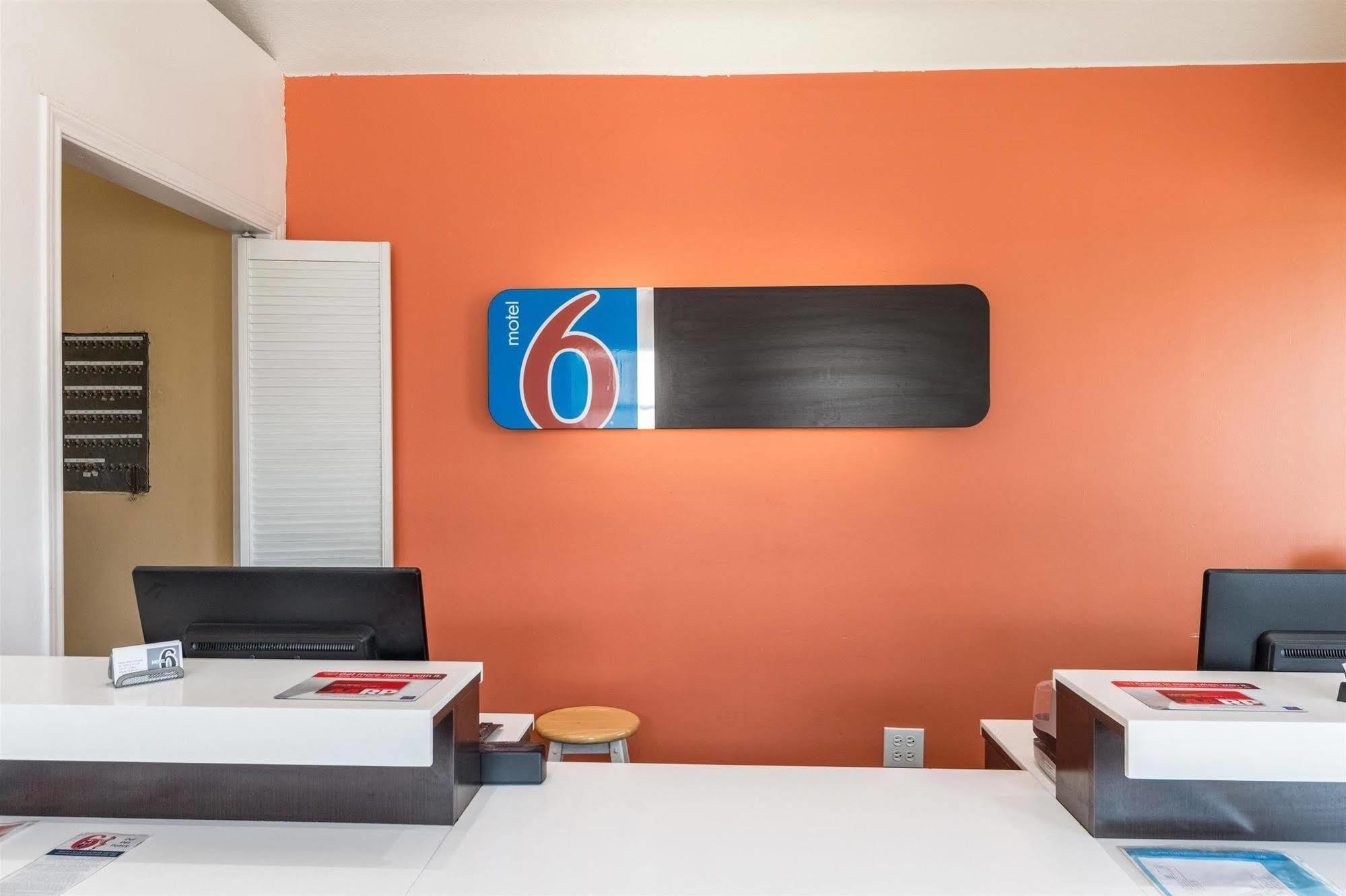 Motel 6 Seguin Tx 外观 照片
